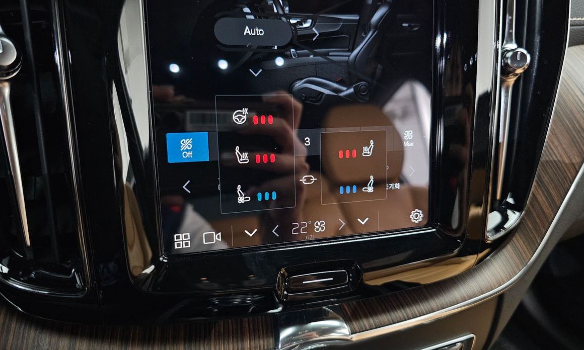 Volvo XC60 2022