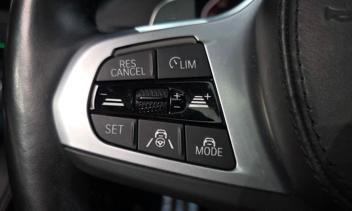 BMW 5-Series 2022