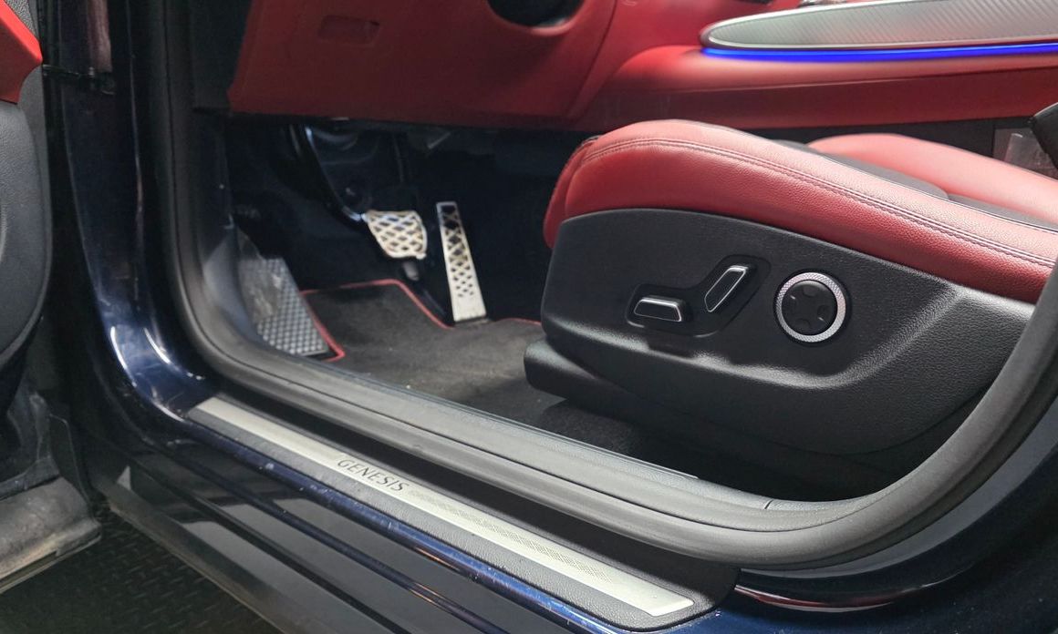 Genesis GV70 2023