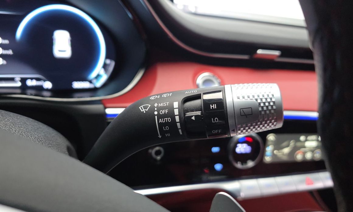 Genesis GV70 2023