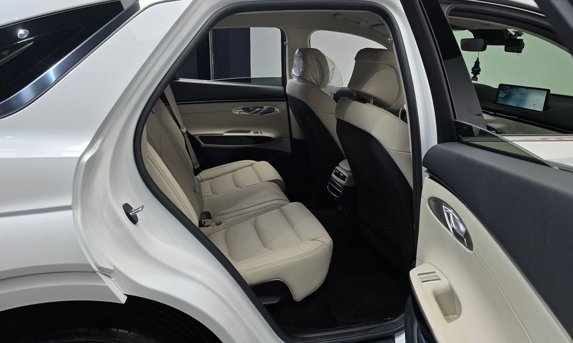 Genesis GV70 2024