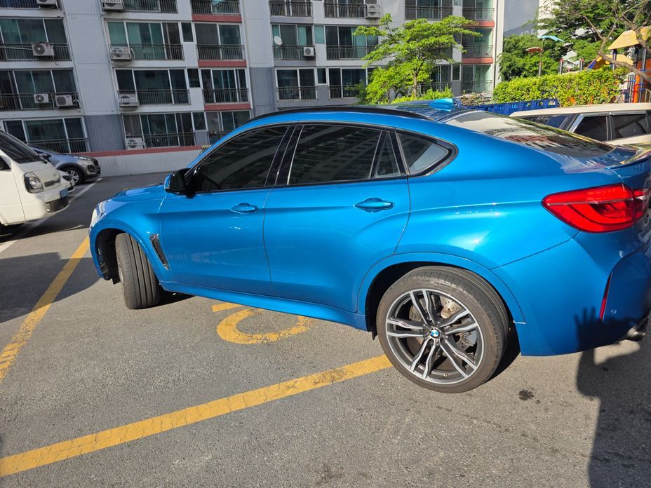BMW X6M 2017
