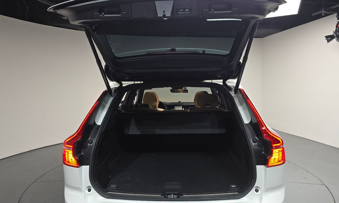 Volvo XC60 2023