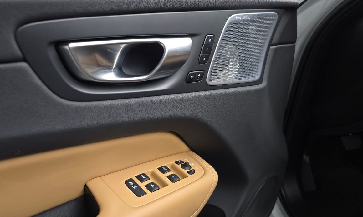 Volvo XC60 2023