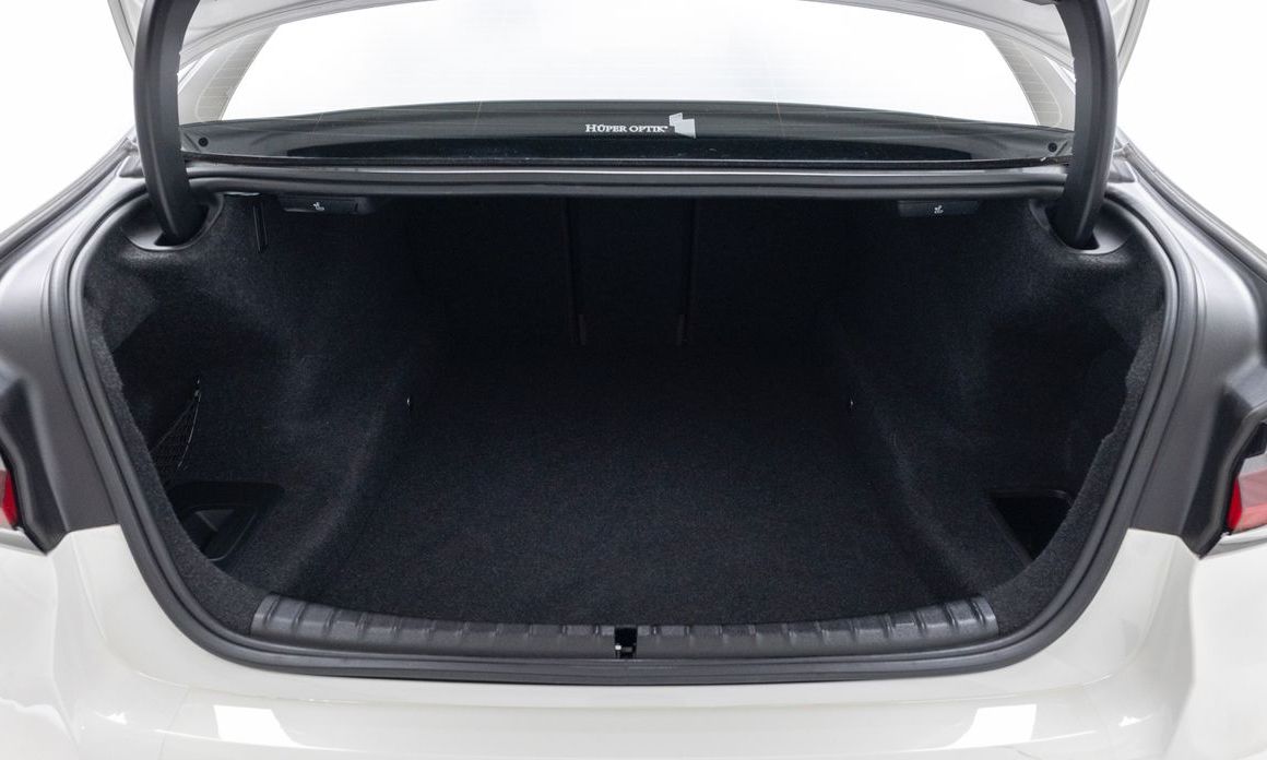 BMW 5-Series 2023