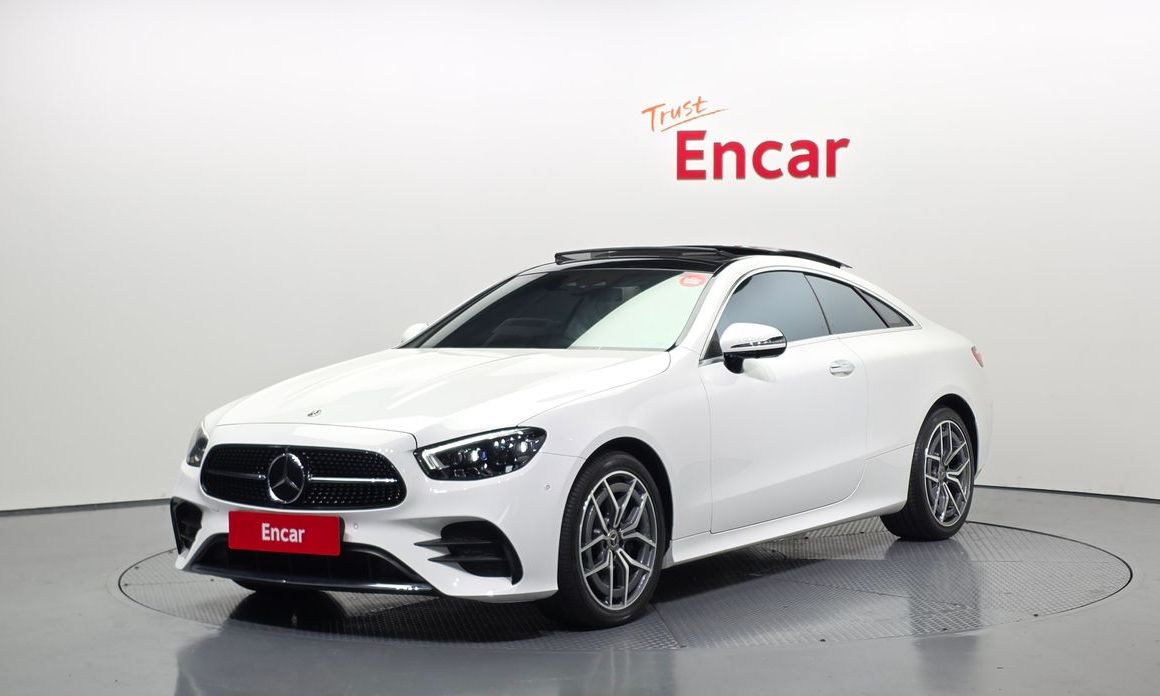 Mercedes-Benz E-Class 2023