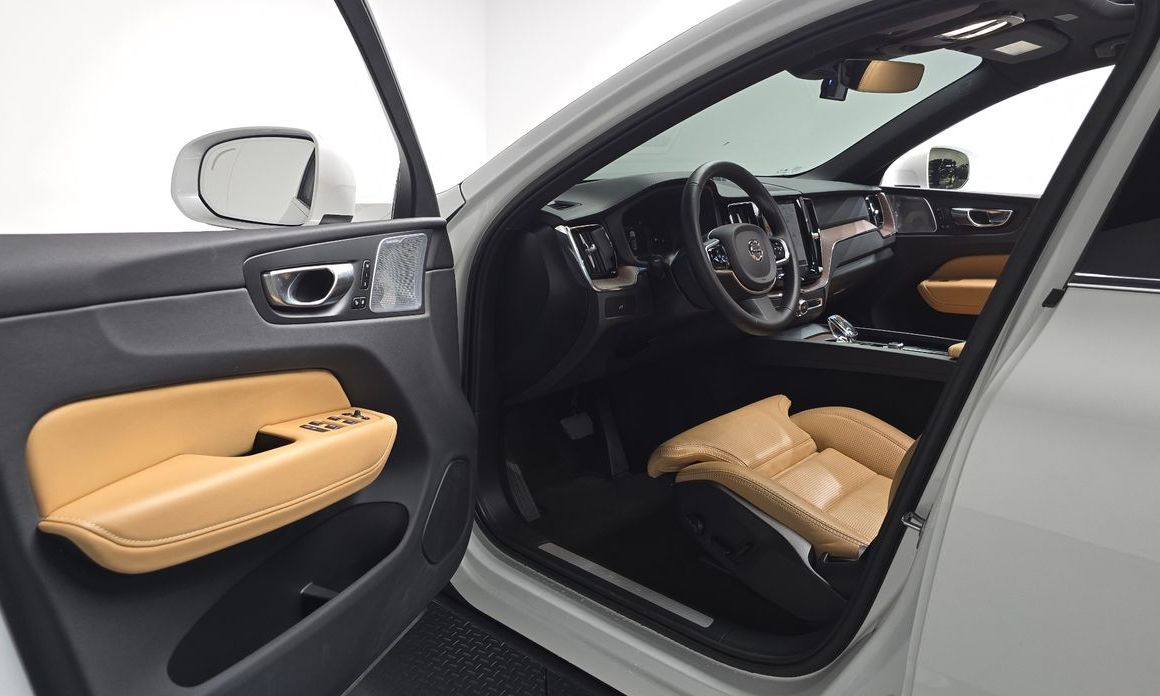 Volvo XC60 2023