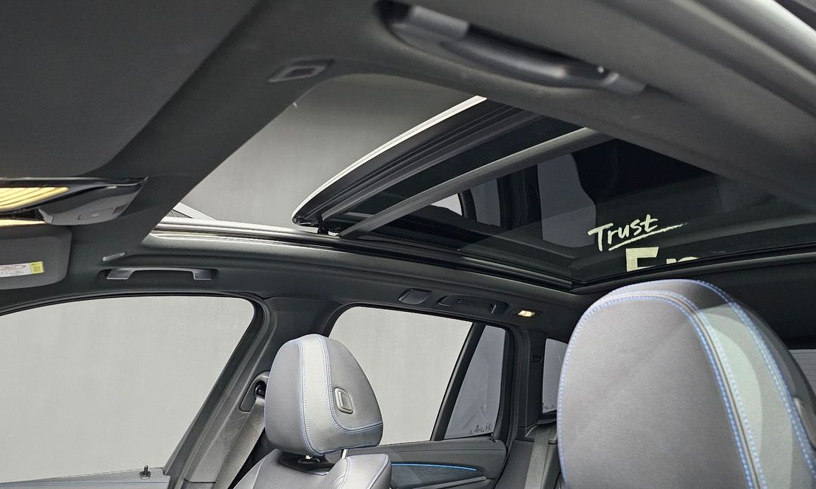 BMW iX3 2023