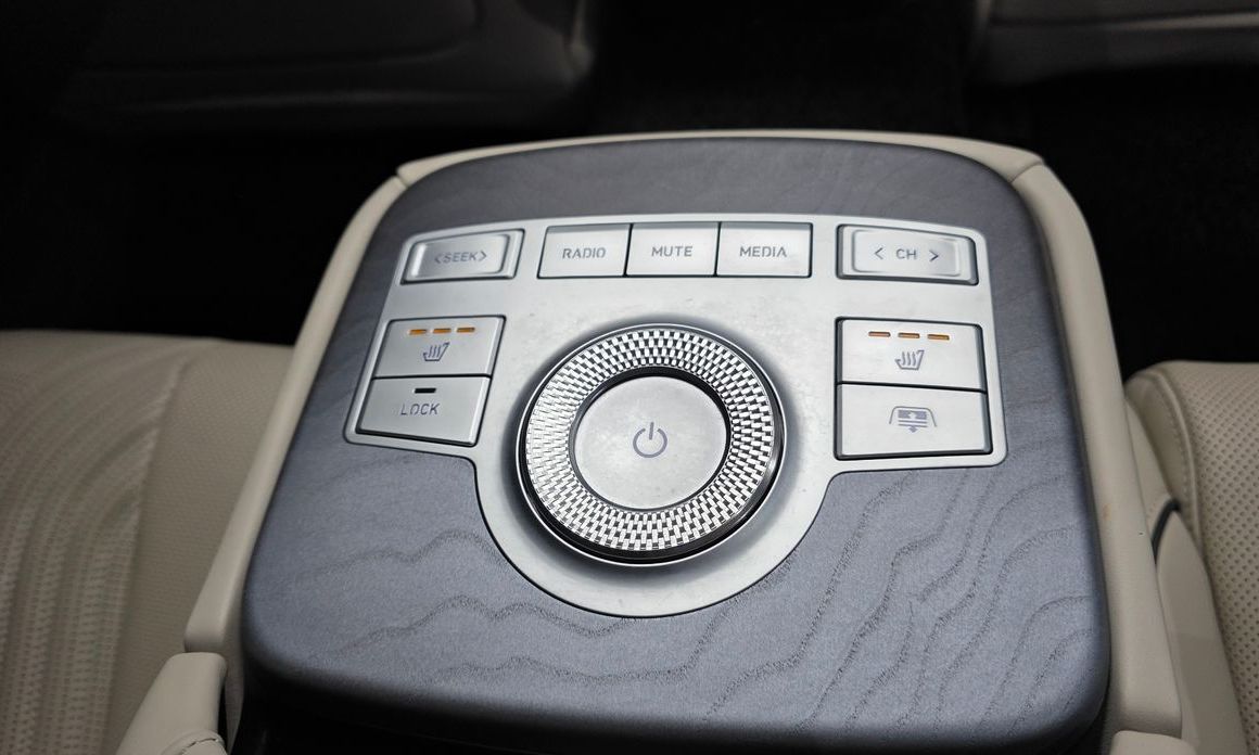 Genesis G80 2022