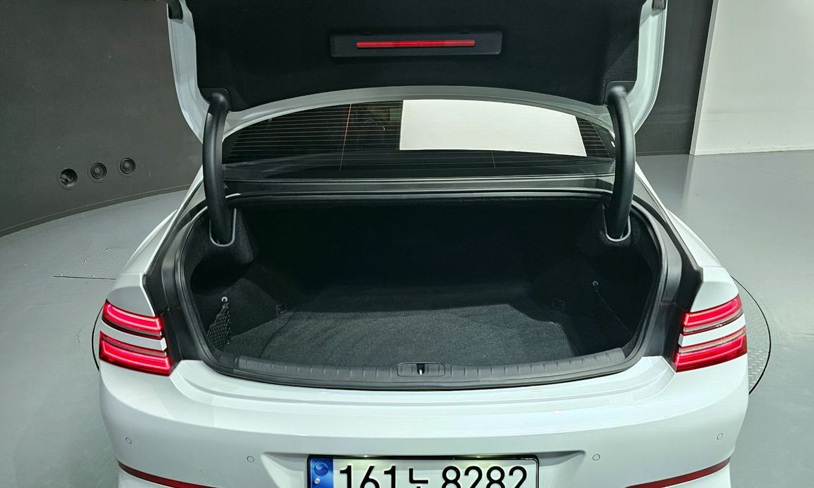 Genesis G80 2024