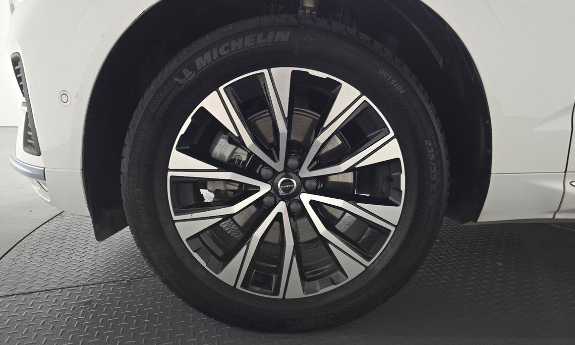 Volvo XC60 2023