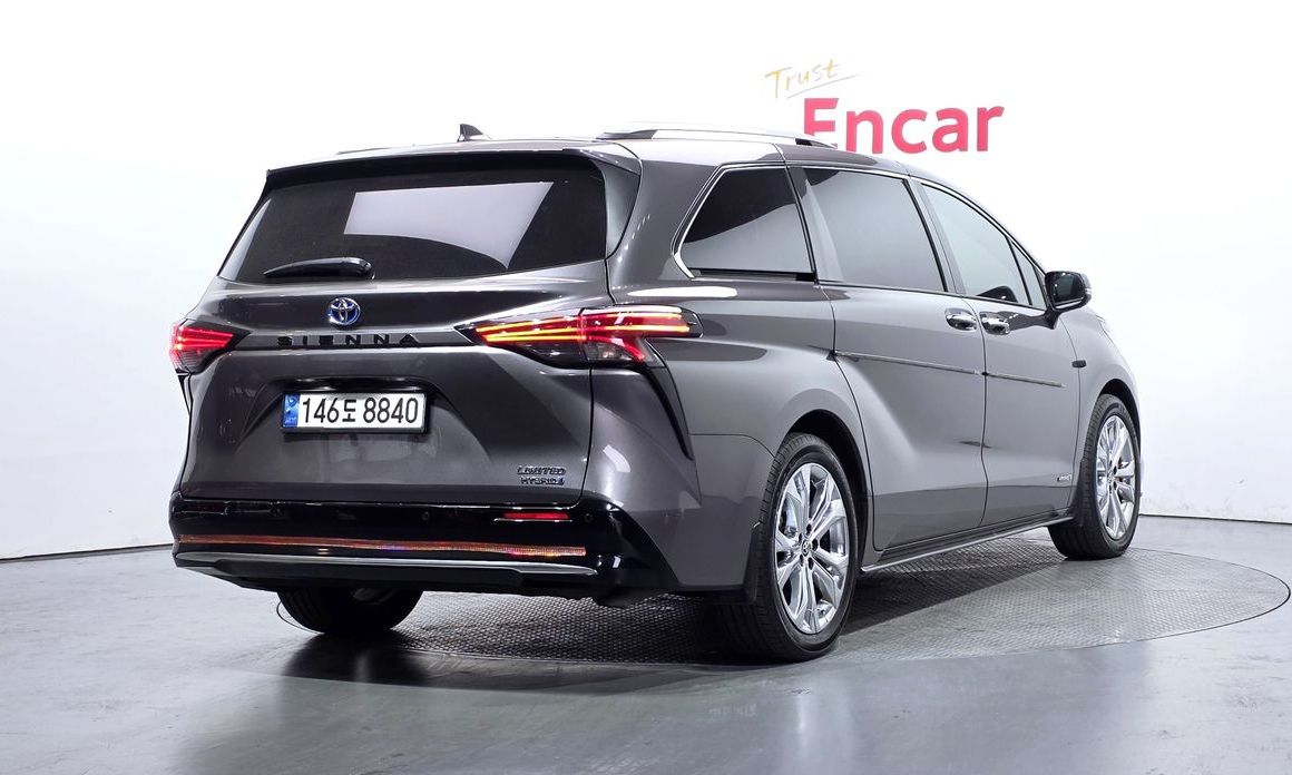Toyota Sienna 2021
