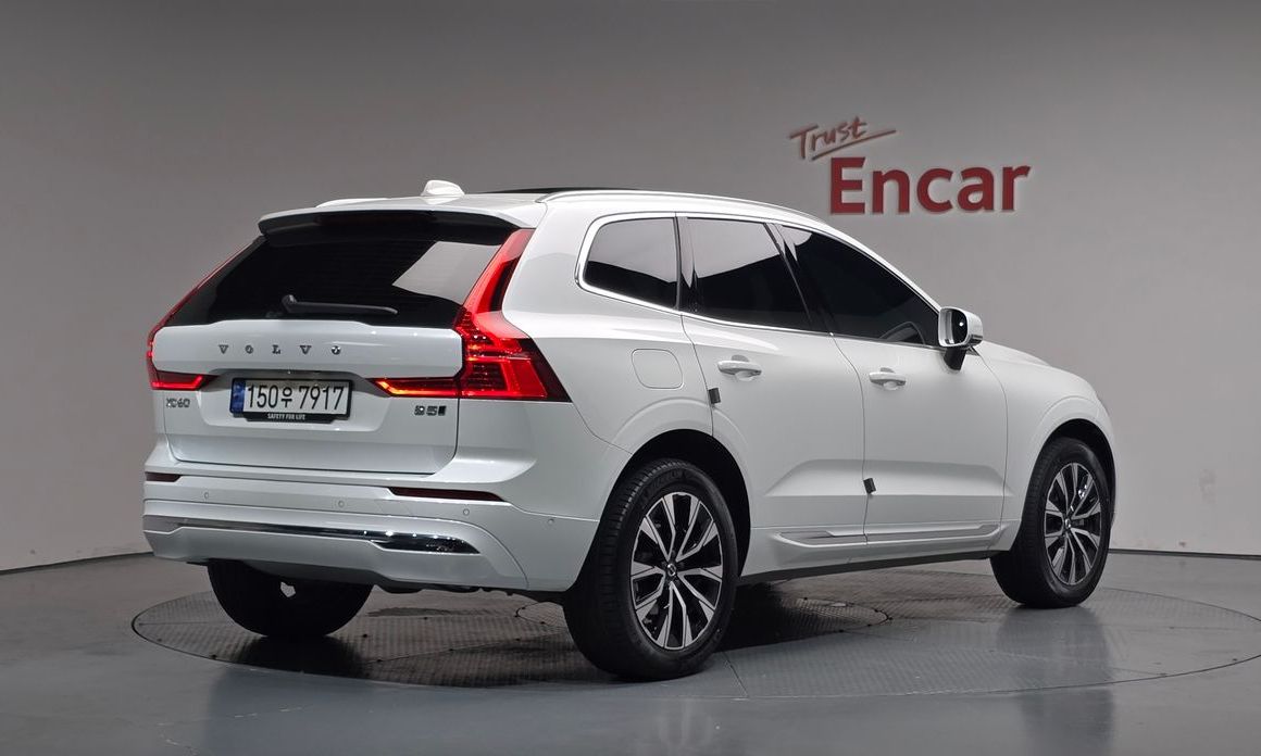 Volvo XC60 2023