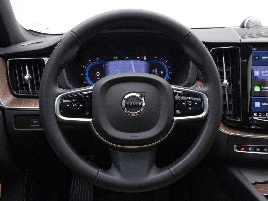 Volvo XC60 2023