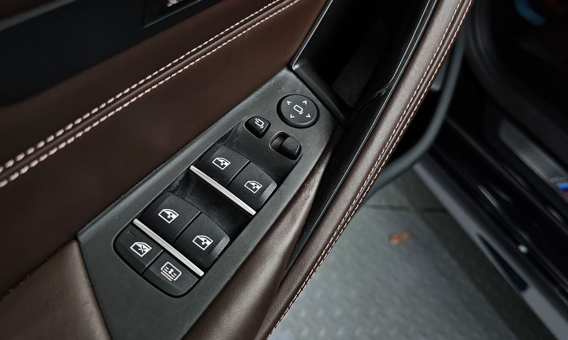 BMW 5-Series 2019