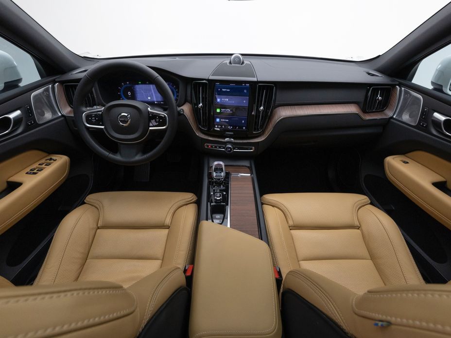 Volvo XC60 2023