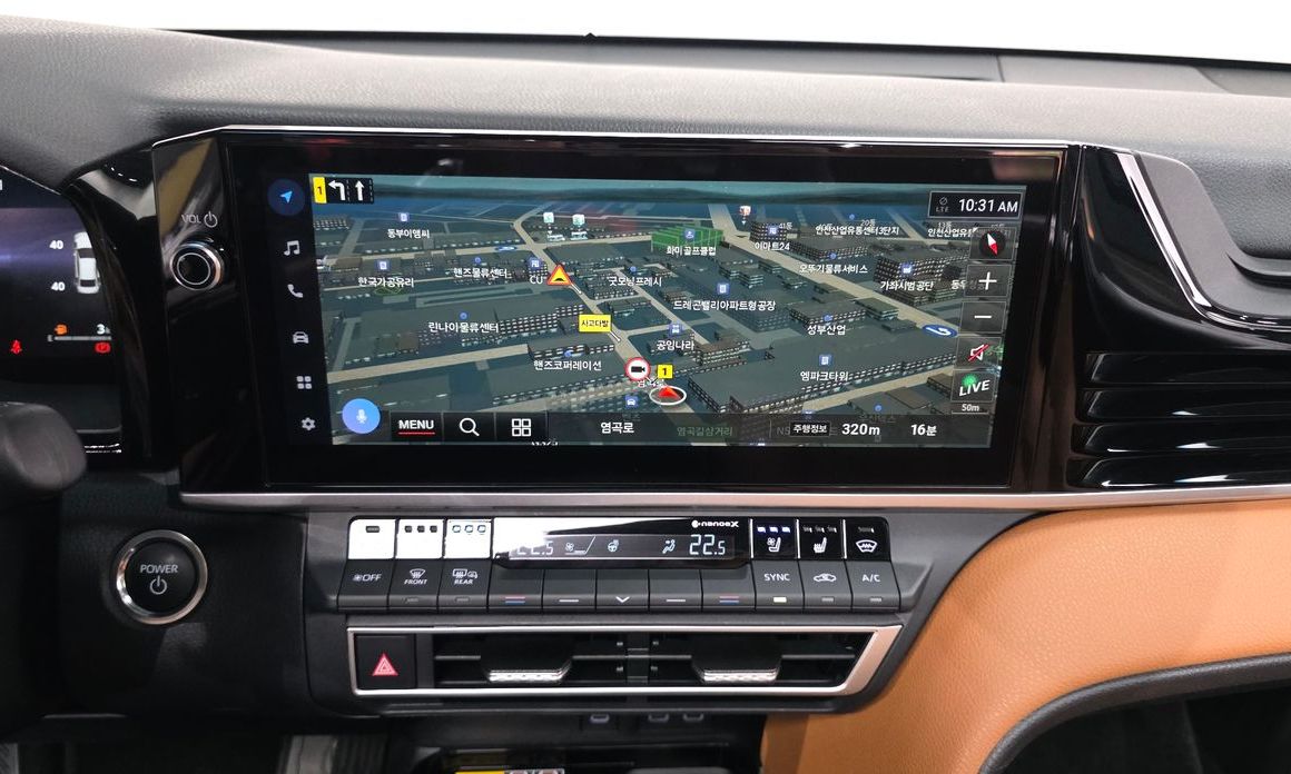 Toyota Camry 2025