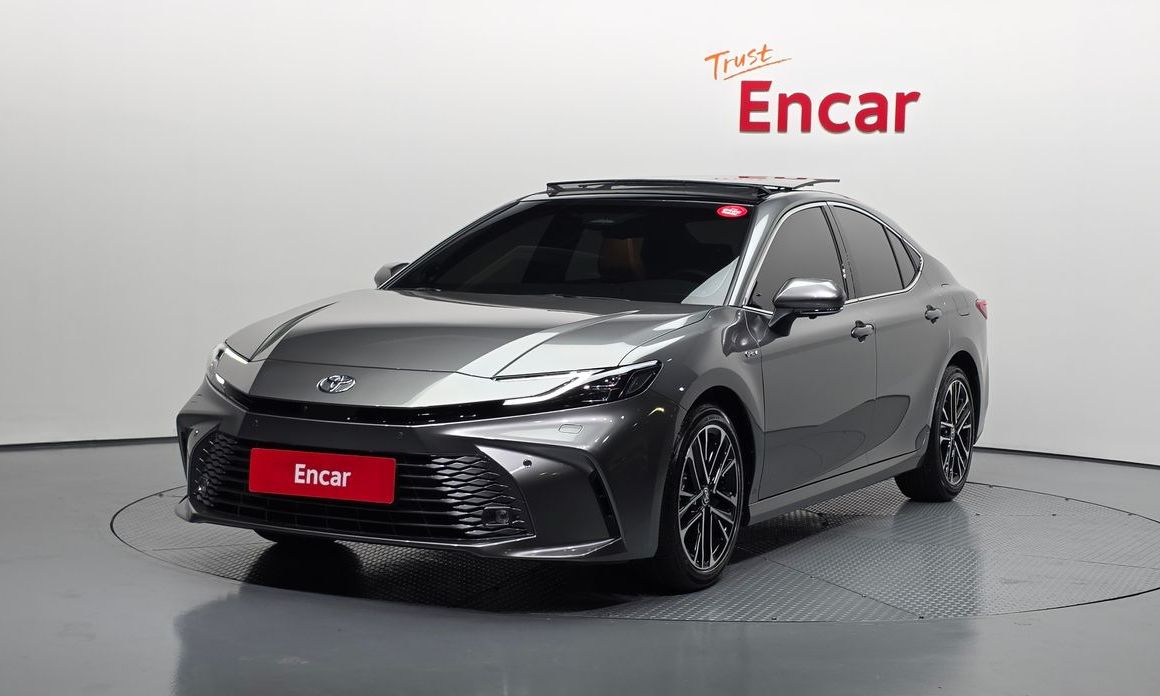 Toyota Camry 2025