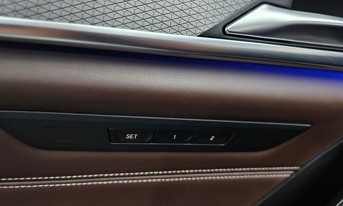 BMW 5-Series 2019
