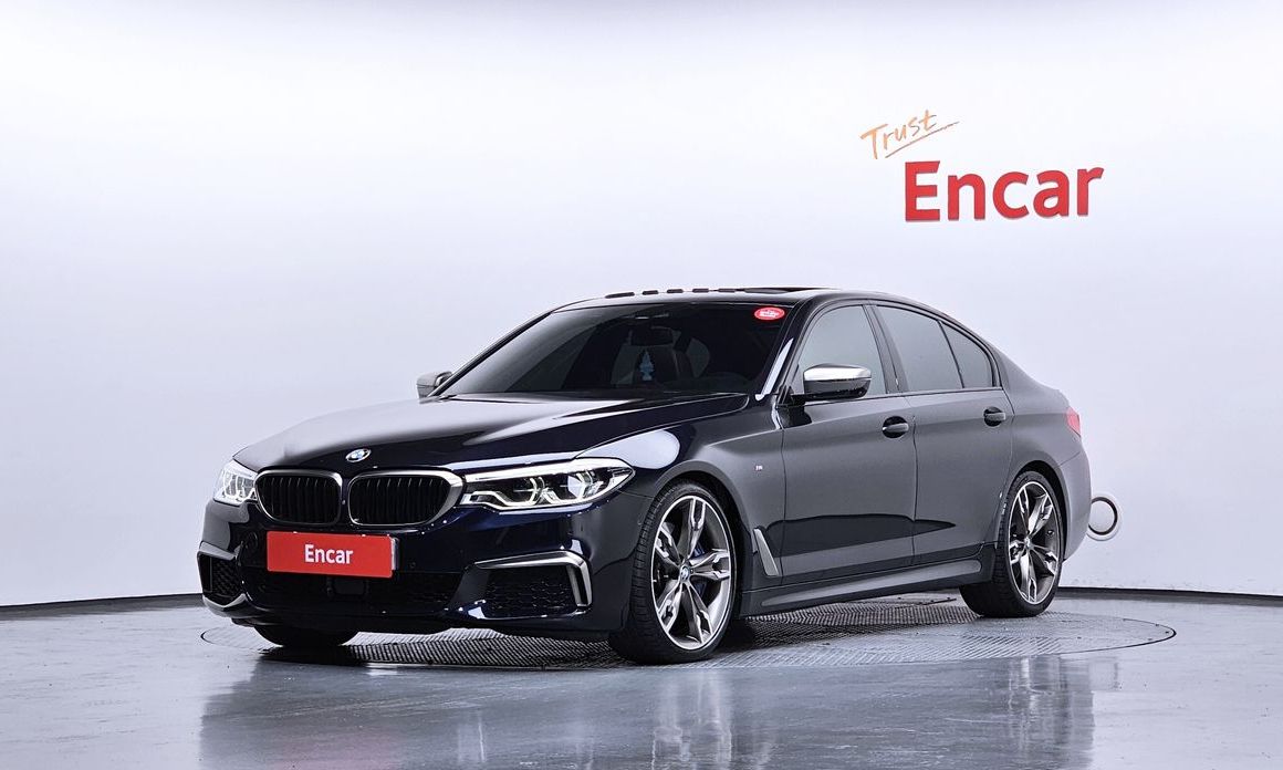 BMW 5-Series 2019