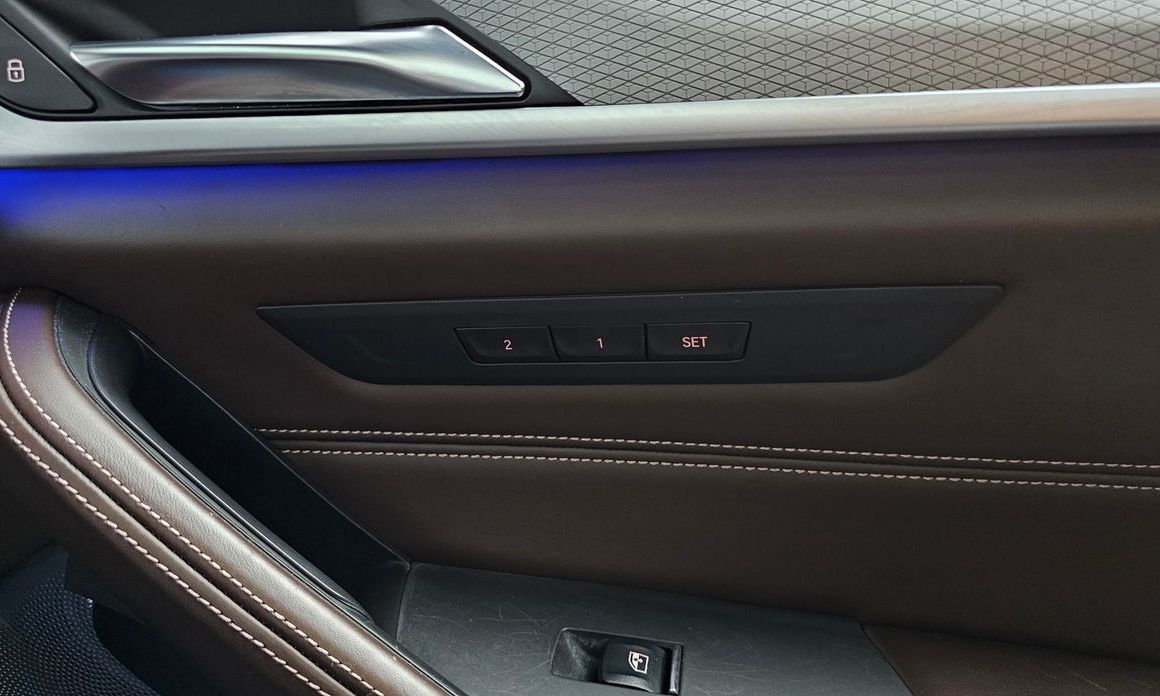 BMW 5-Series 2019