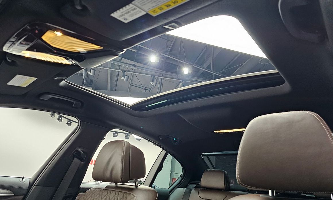 BMW 5-Series 2019