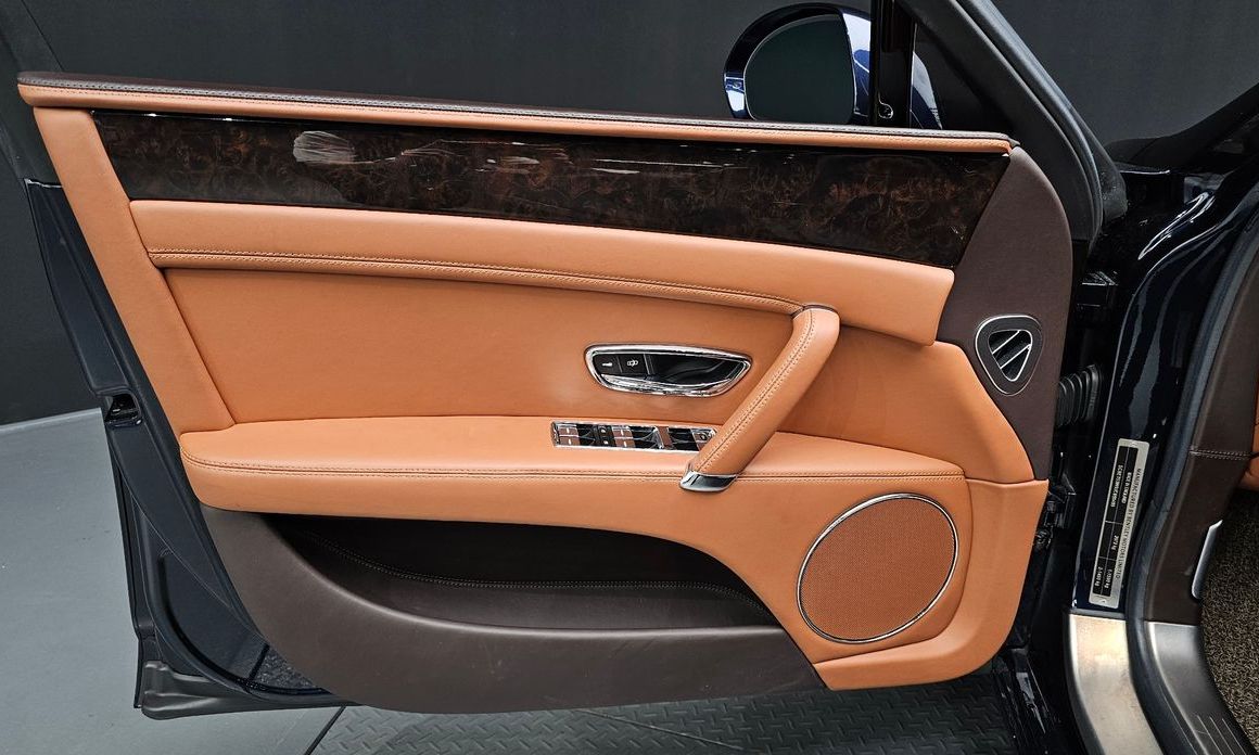 Bentley Flying Spur 2018