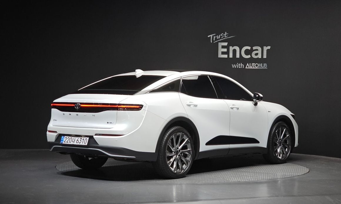 Toyota Crown 2025