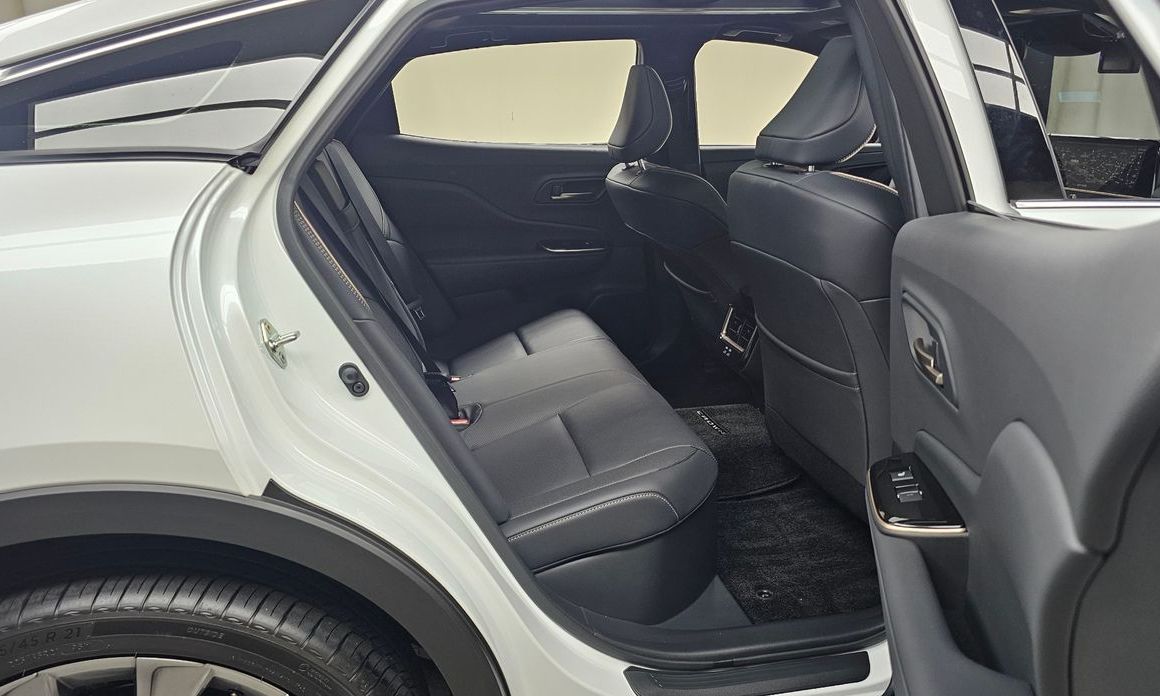 Toyota Crown 2025