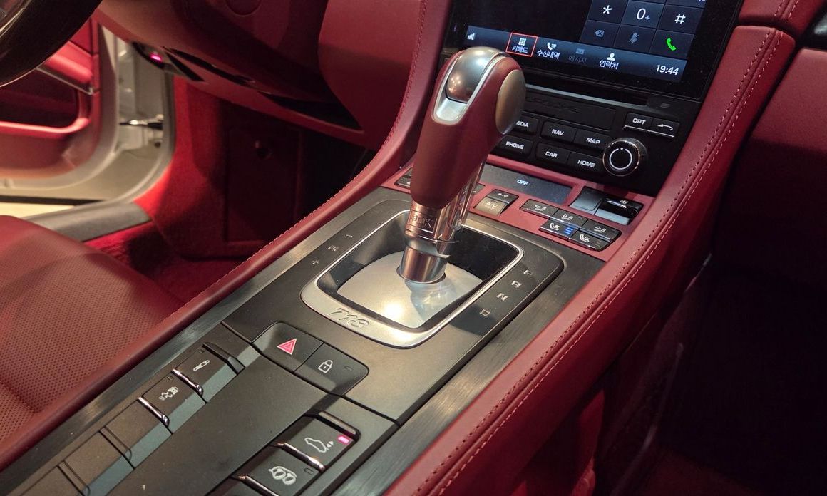 Porsche 718 2021