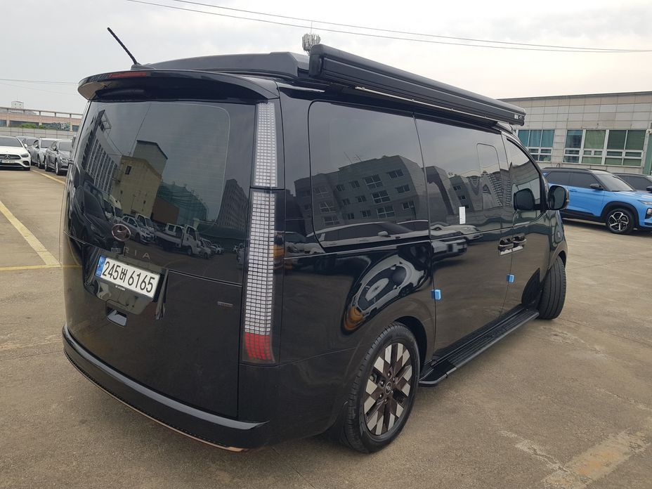 Hyundai Staria 2022