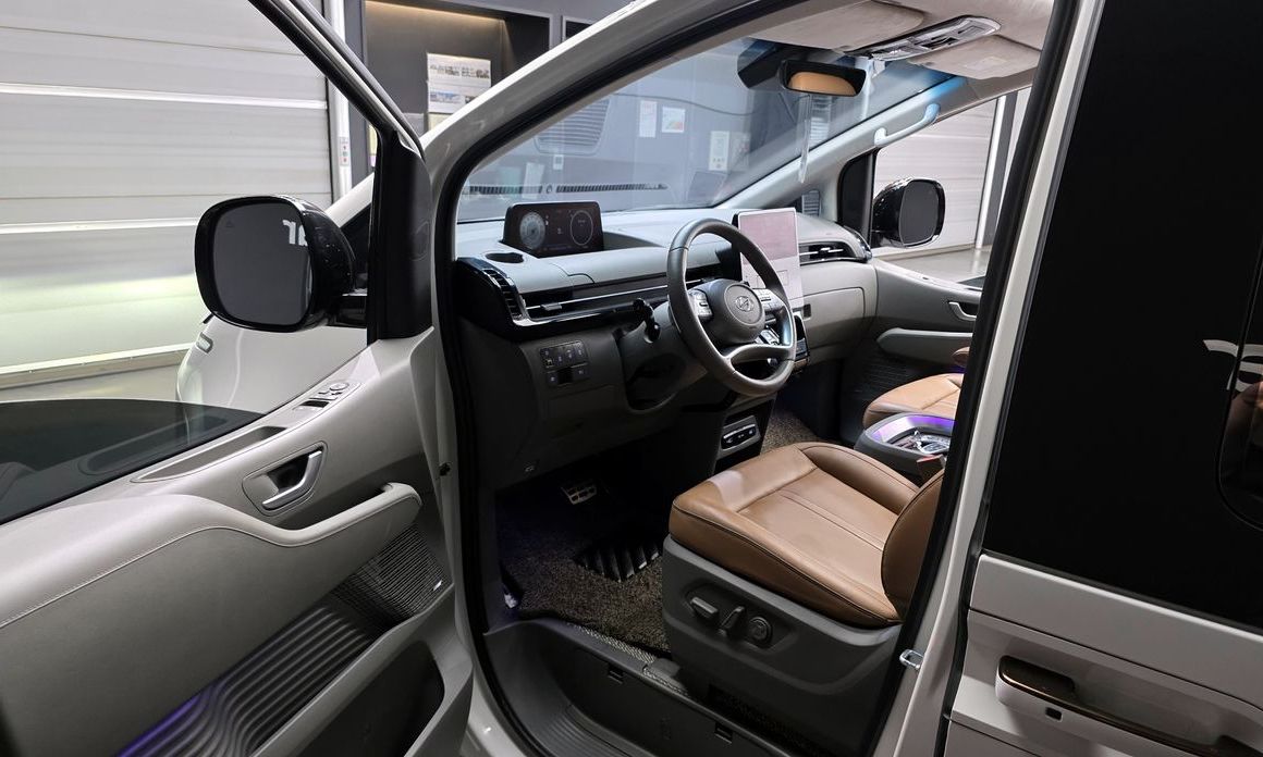 Hyundai Staria 2023