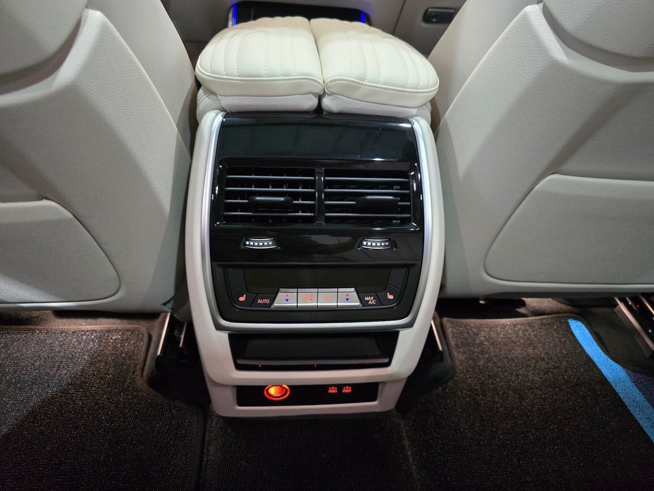 BMW X5 2025