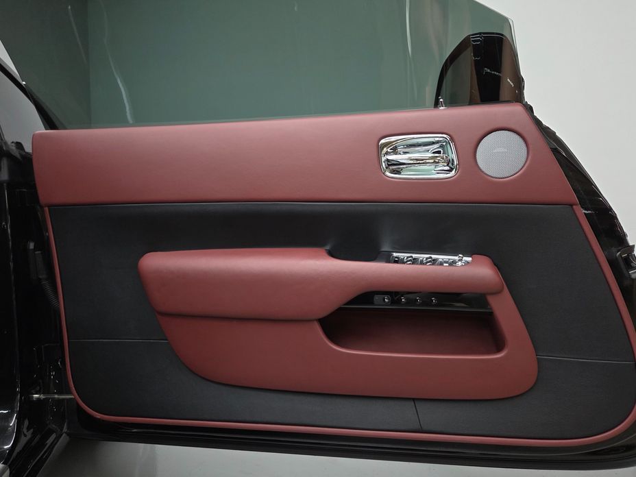 Rolls-Royce Wraith 2016