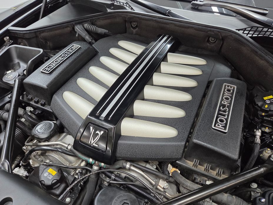 Rolls-Royce Wraith 2016