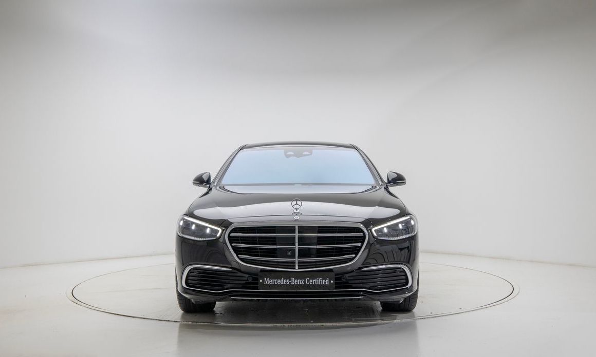 Mercedes-Benz S-Class 2023