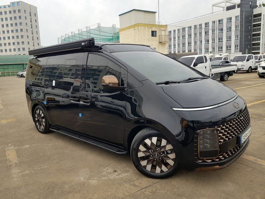Hyundai Staria 2022