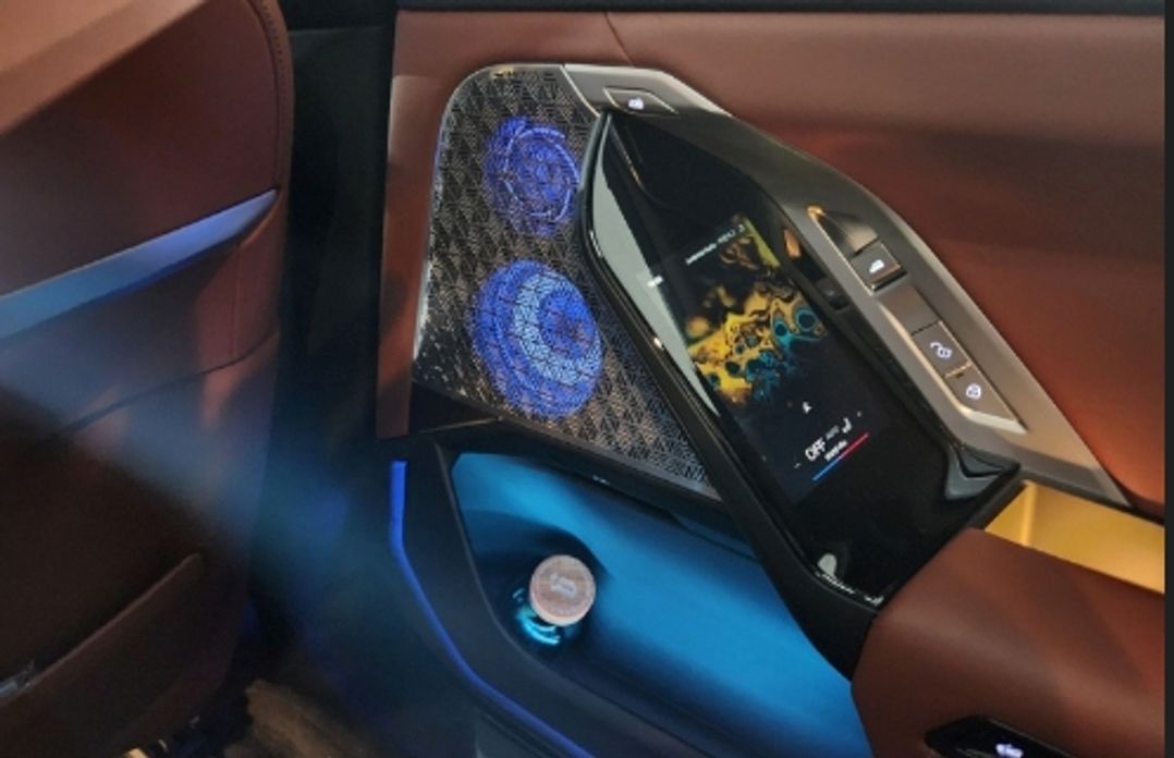 BMW 7-Series 2024