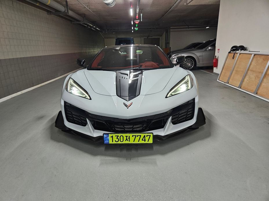 Chevrolet Corvette 2024