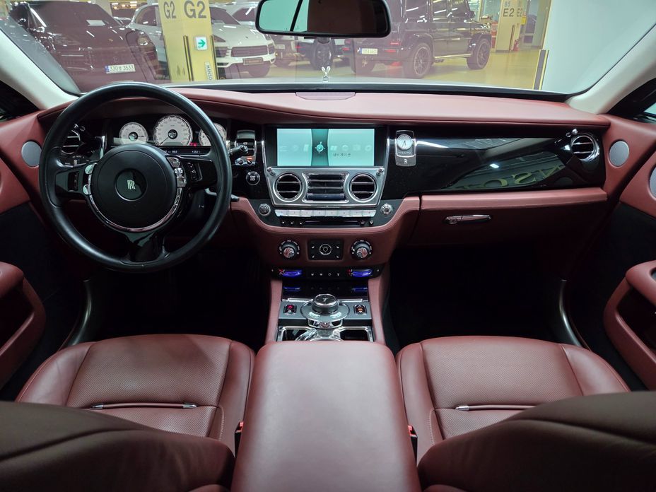 Rolls-Royce Wraith 2016
