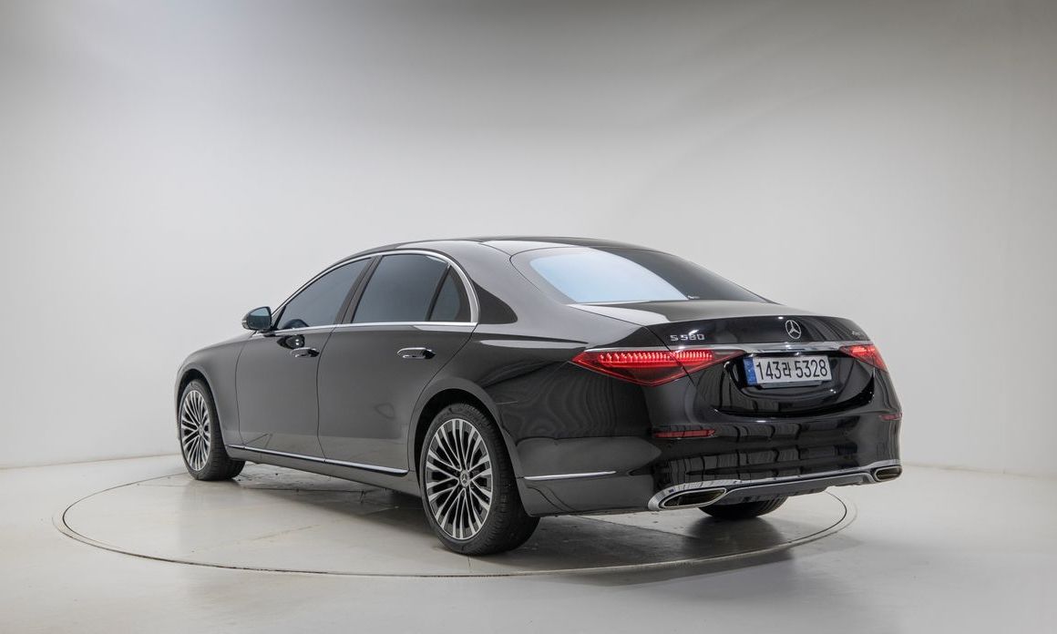 Mercedes-Benz S-Class 2023