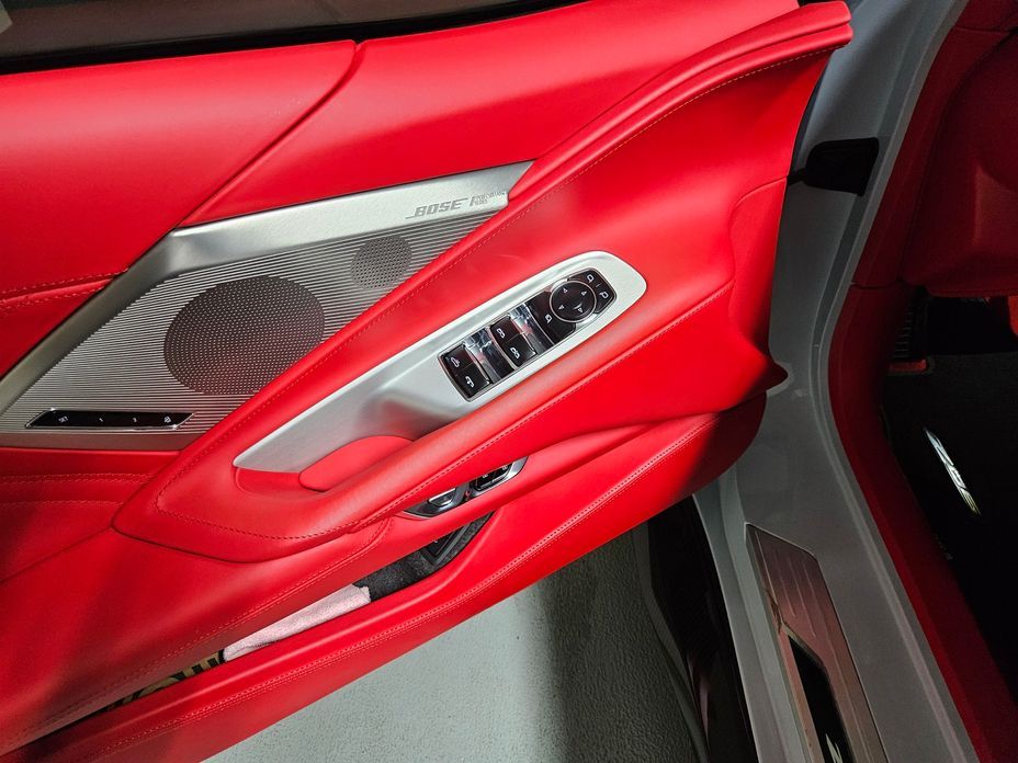 Chevrolet Corvette 2024