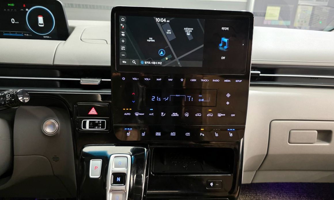 Hyundai Staria 2023
