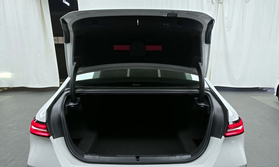 BMW 5-Series 2024