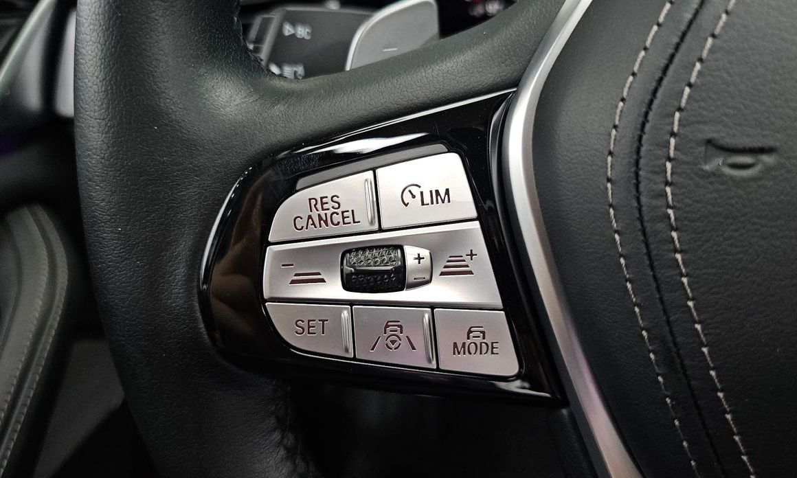 BMW 5-Series 2021