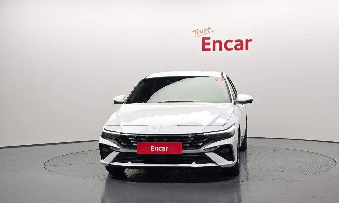 Hyundai AVANTE 2024