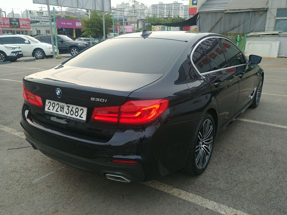 BMW 5-Series 2019
