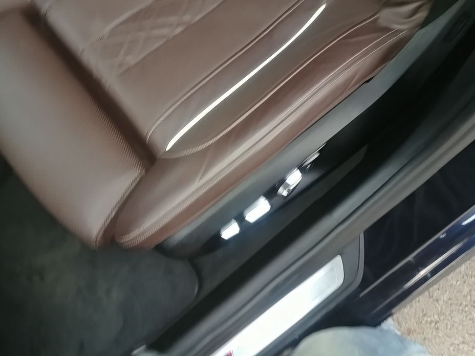 BMW 5-Series 2019