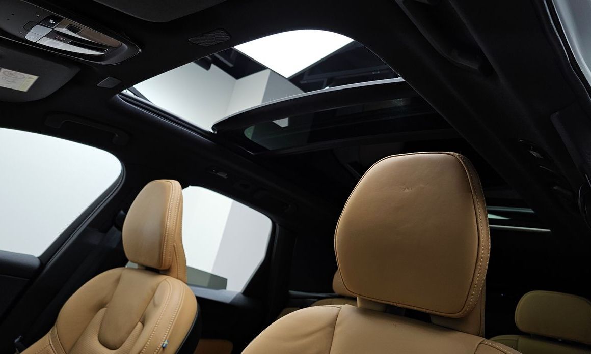 Volvo XC60 2025