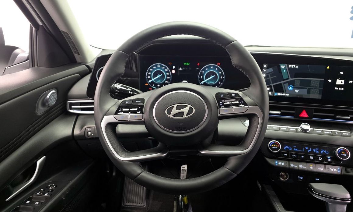 Hyundai AVANTE 2024